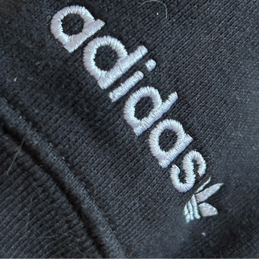 adidas Black Cropped Sweatshirt and Leggings Set with Pastel Logo - Picture 8 of 13